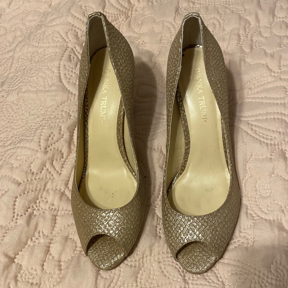 Good/Nude Ivanka Trump Heels